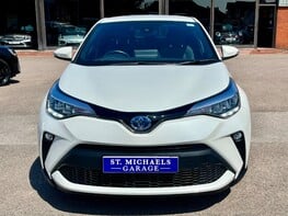 Toyota C-HR DESIGN 5