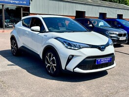 Toyota C-HR DESIGN 4