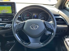 Toyota C-HR DESIGN 20