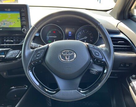 Toyota C-HR DESIGN 20
