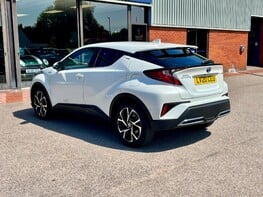 Toyota C-HR DESIGN 9