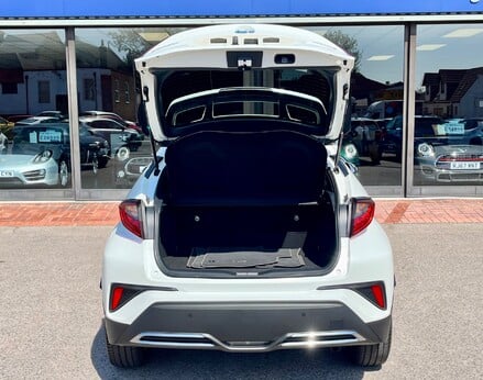 Toyota C-HR DESIGN 66