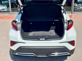 Toyota C-HR DESIGN 67