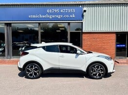 Toyota C-HR DESIGN 10