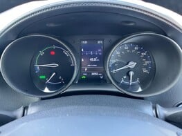 Toyota C-HR DESIGN 21