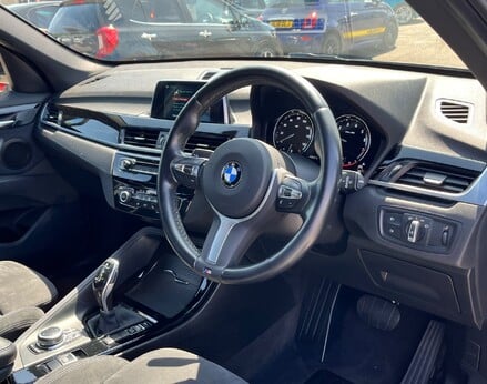 BMW X1 SDRIVE18I M SPORT 18