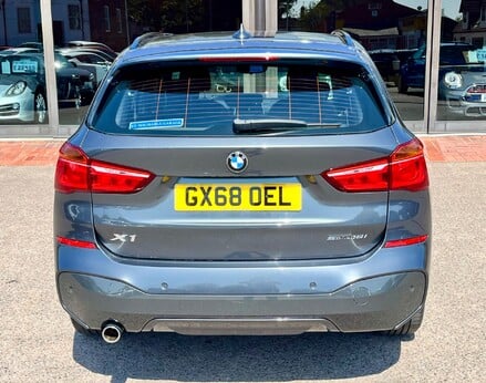 BMW X1 SDRIVE18I M SPORT 6