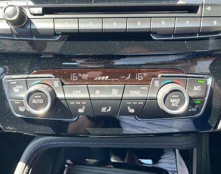 BMW X1 SDRIVE18I M SPORT 41
