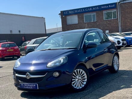 Vauxhall Adam GLAM