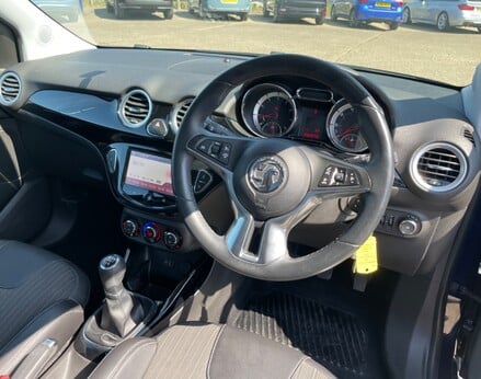Vauxhall Adam GLAM 17