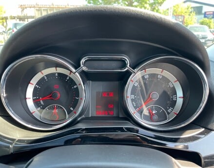 Vauxhall Adam GLAM 20
