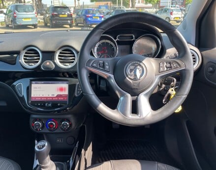 Vauxhall Adam GLAM 18
