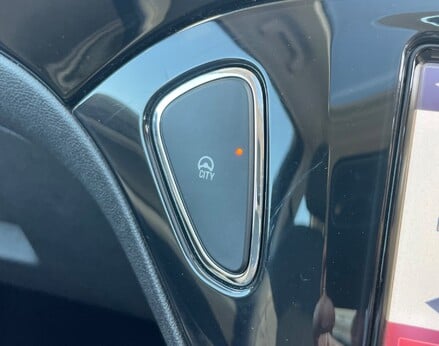 Vauxhall Adam GLAM 31
