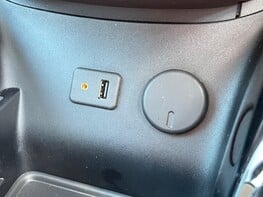 Vauxhall Adam GLAM 34