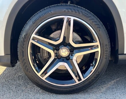 Mercedes-Benz GLA Class GLA 250 4MATIC AMG LINE PREMIUM PLUS 13