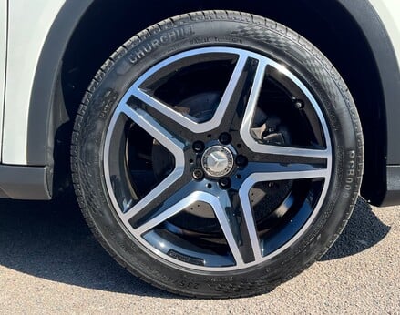 Mercedes-Benz GLA Class GLA 250 4MATIC AMG LINE PREMIUM PLUS 16