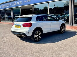 Mercedes-Benz GLA Class GLA 250 4MATIC AMG LINE PREMIUM PLUS 8