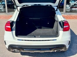 Mercedes-Benz GLA Class GLA 250 4MATIC AMG LINE PREMIUM PLUS 64
