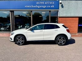Mercedes-Benz GLA Class GLA 250 4MATIC AMG LINE PREMIUM PLUS 11