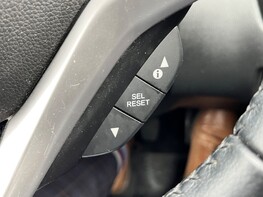 Honda Jazz I-VTEC EX 40