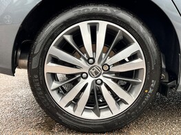 Honda Jazz I-VTEC EX 15