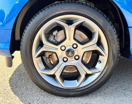 Ford Ecosport ST-LINE 12