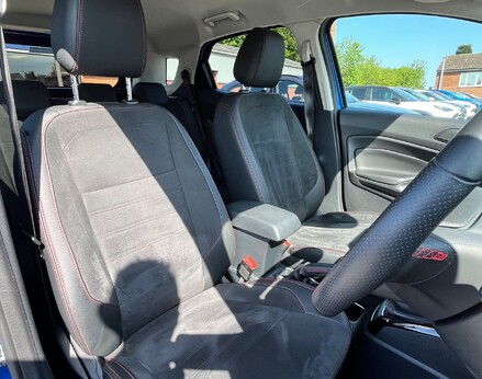 Ford Ecosport ST-LINE 55