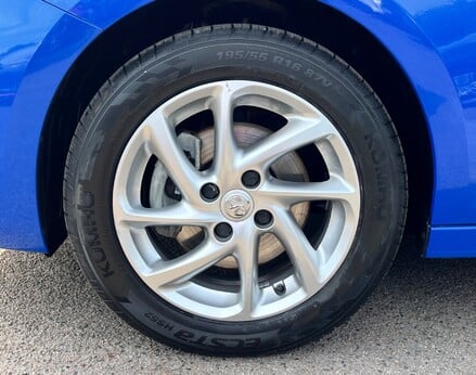 Vauxhall Corsa SRI 13