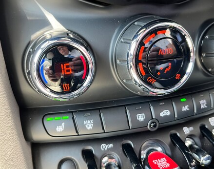 Mini Hatch COOPER EXCLUSIVE 49