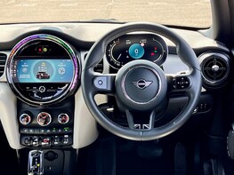 Mini Hatch COOPER EXCLUSIVE 19