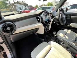 Mini Hatch COOPER EXCLUSIVE 17
