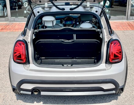 Mini Hatch COOPER EXCLUSIVE 65