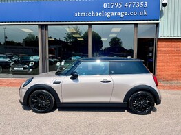 Mini Hatch COOPER EXCLUSIVE 11