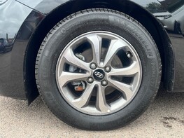 Hyundai i20 MPI SE 12