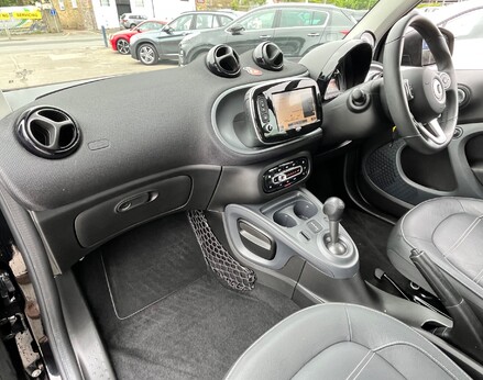Smart Fortwo Coupe PRIME PREMIUM T 17