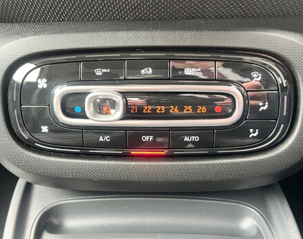 Smart Fortwo Coupe PRIME PREMIUM T 38