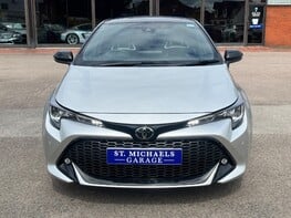 Toyota Corolla GR SPORT 5