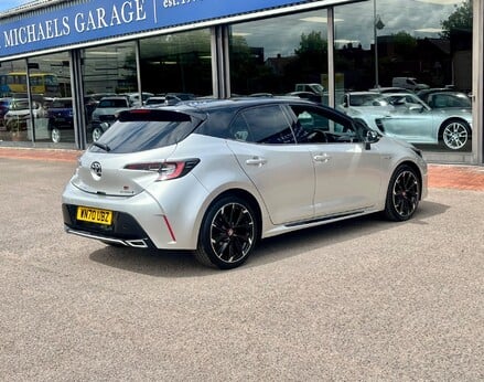 Toyota Corolla GR SPORT 8