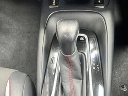 Toyota Corolla GR SPORT 52