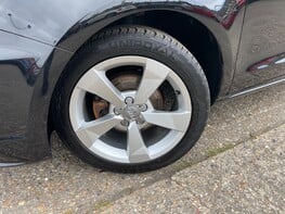 Audi A1 TFSI SPORT 3