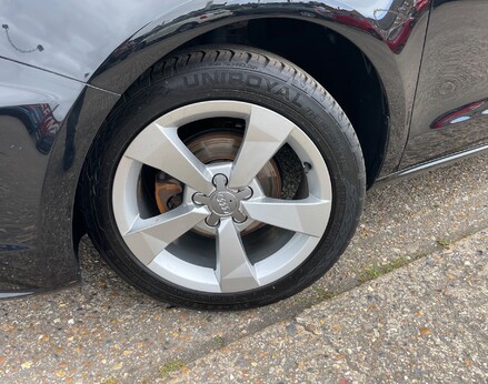 Audi A1 TFSI SPORT 3