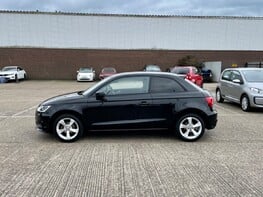 Audi A1 TFSI SPORT 11