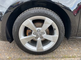 Audi A1 TFSI SPORT 13