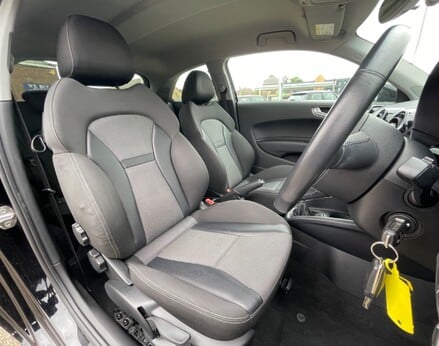 Audi A1 TFSI SPORT 53
