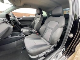 Audi A1 TFSI SPORT 54