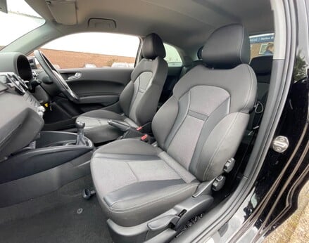 Audi A1 TFSI SPORT 54