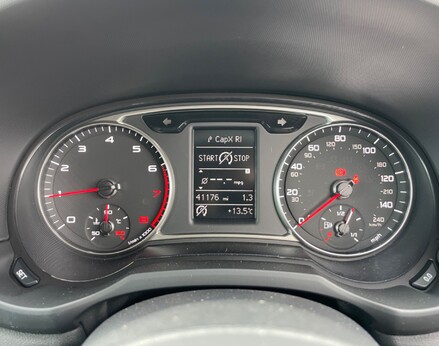 Audi A1 TFSI SPORT 19