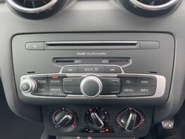 Audi A1 TFSI SPORT 41