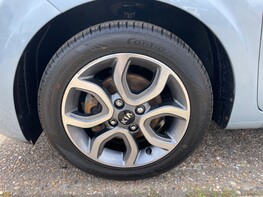 Kia Picanto WAVE 13
