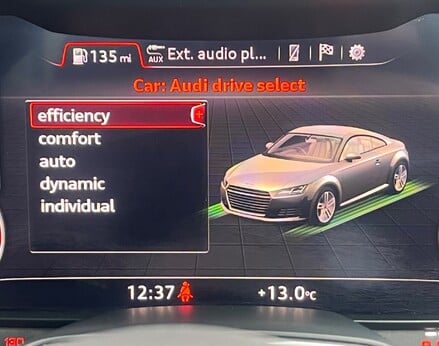 Audi TT TFSI BLACK EDITION 38